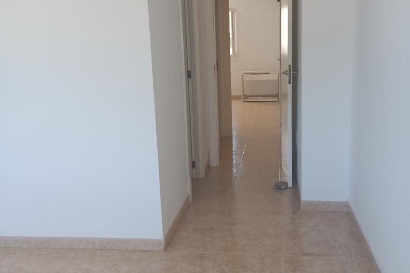 Foto 1 de Planta baixa de lloguer a Calle de la Colegiata, 9, Embajadores - Lavapiés, Madrid