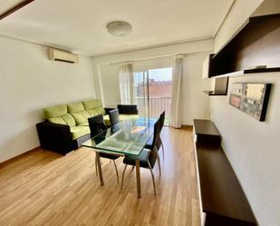 Living room of Flat to rent in  Valencia Capital  with Air Conditioner and Balcony