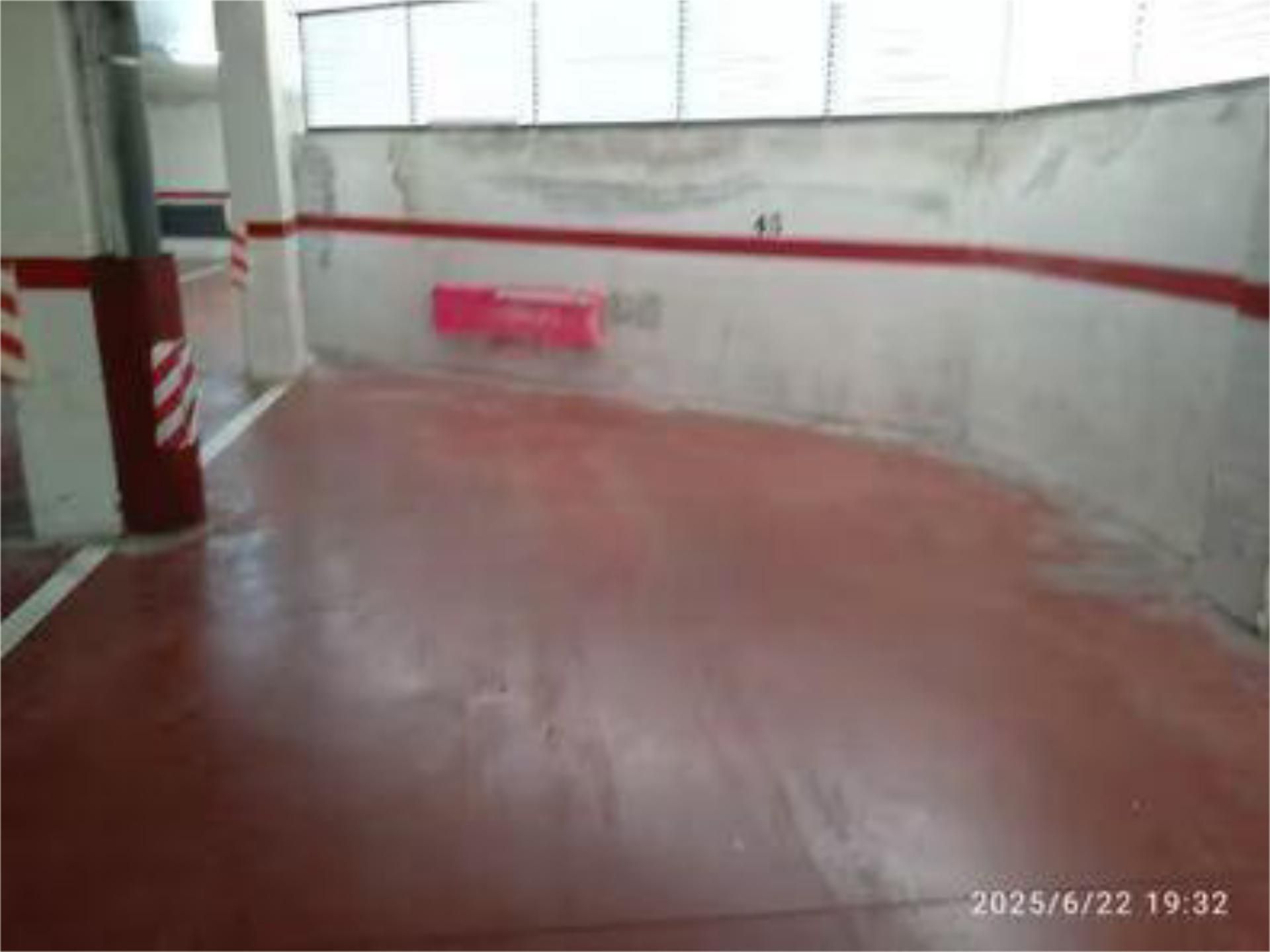 Garage to rent in Guadalajara Capital