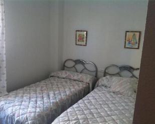 Dormitori de Apartament en venda en Salobreña amb Terrassa i Piscina