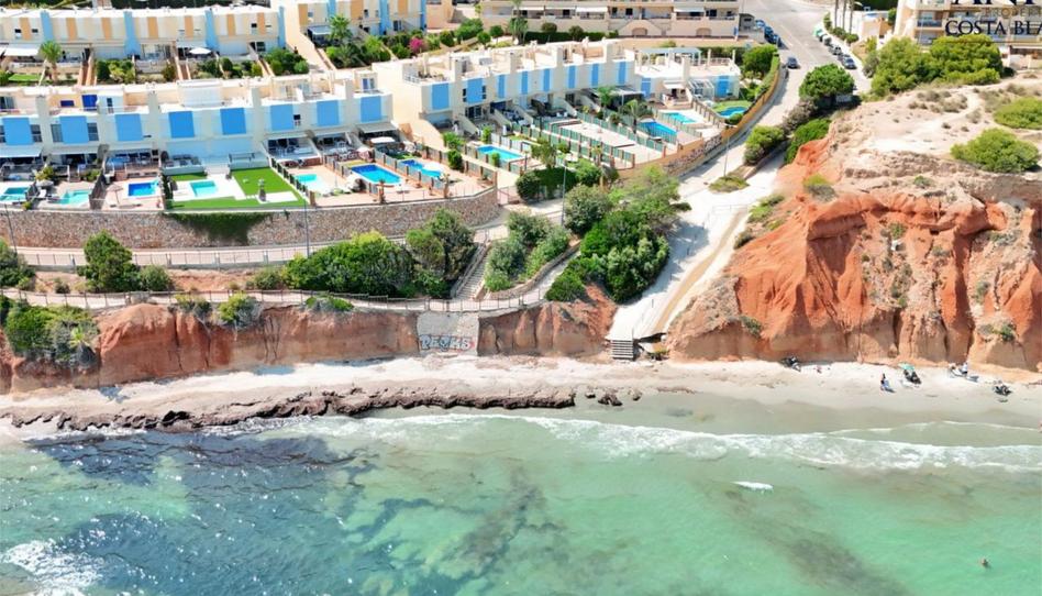 Foto 1 de Casa adosada en venda a Via Augusta, 8, El Moncayo - El Pòrtic, Alicante