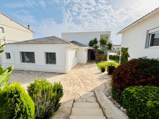 Casa-chalet en Venta, 29 en Santa Maria