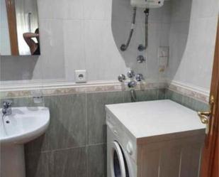 Bany de Apartament de lloguer en Ricote