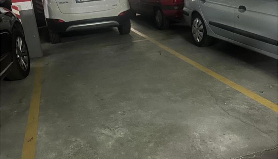 Photo 1 of Garage to rent in Calle de Concha Velasco, 17, Plaza de Toros, Valladolid