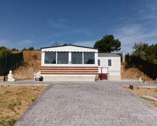 Exterior view of House or chalet for sale in Hita