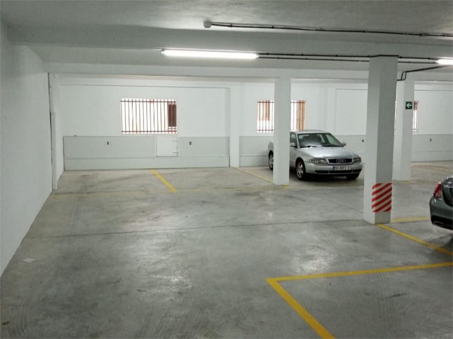 Parking of Garage to rent in Ourense Capital 