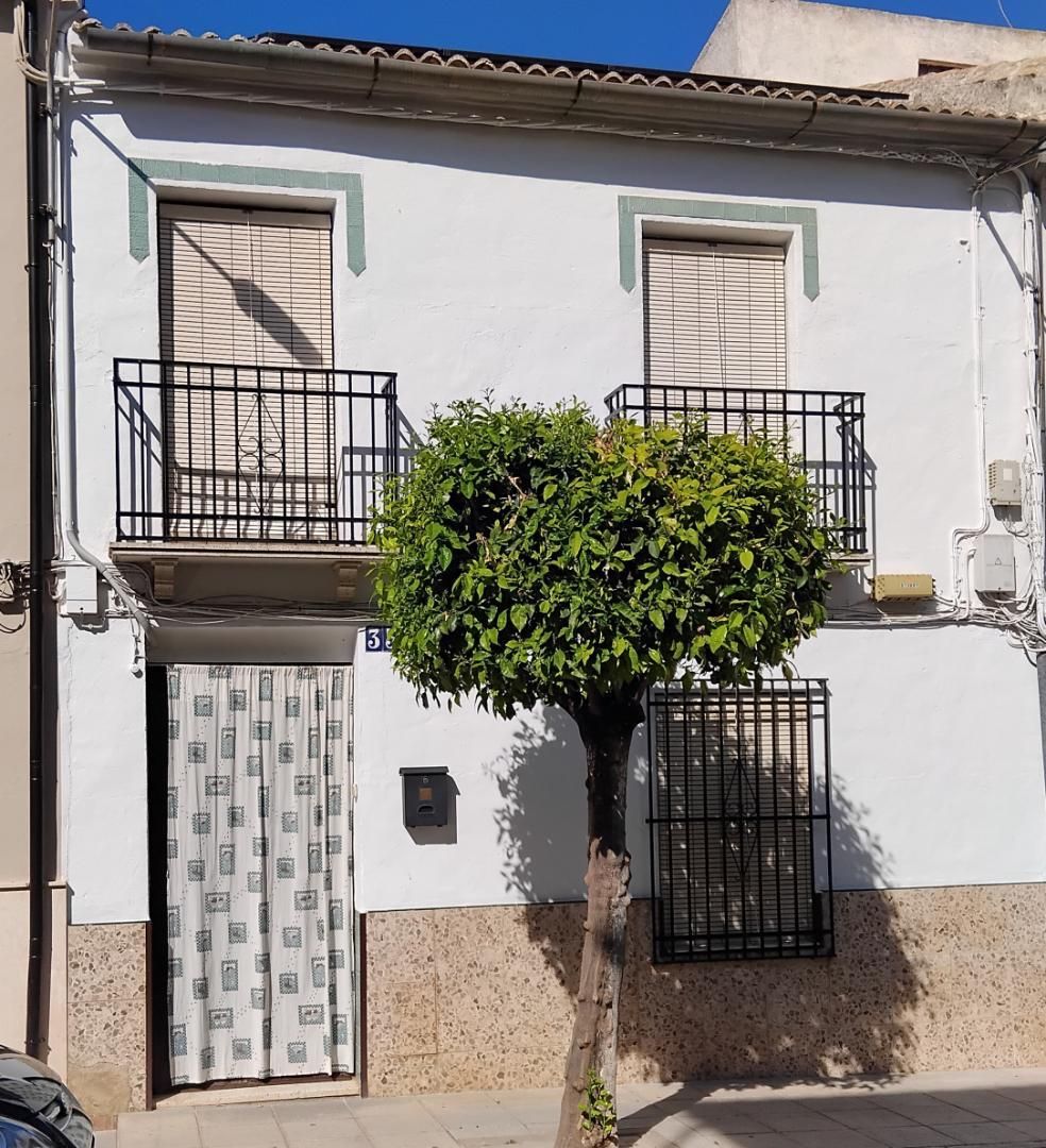 Vista exterior de Finca rústica en venda en La Roda de Andalucía amb Balcó
