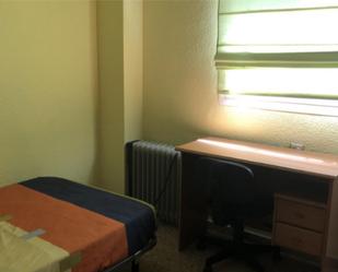 Bedroom of Flat for sale in  Valencia Capital  with Air Conditioner and Balcony