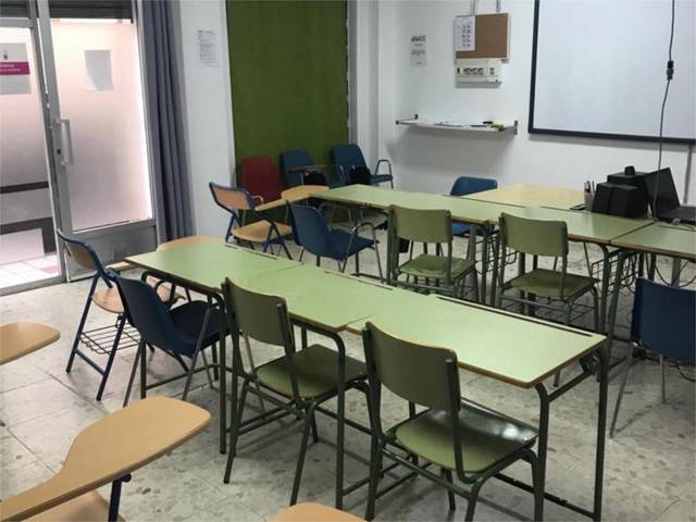 Local comercial en Alquiler en Avenida Pedro de Mendoza y Luján, 10 en Guadix