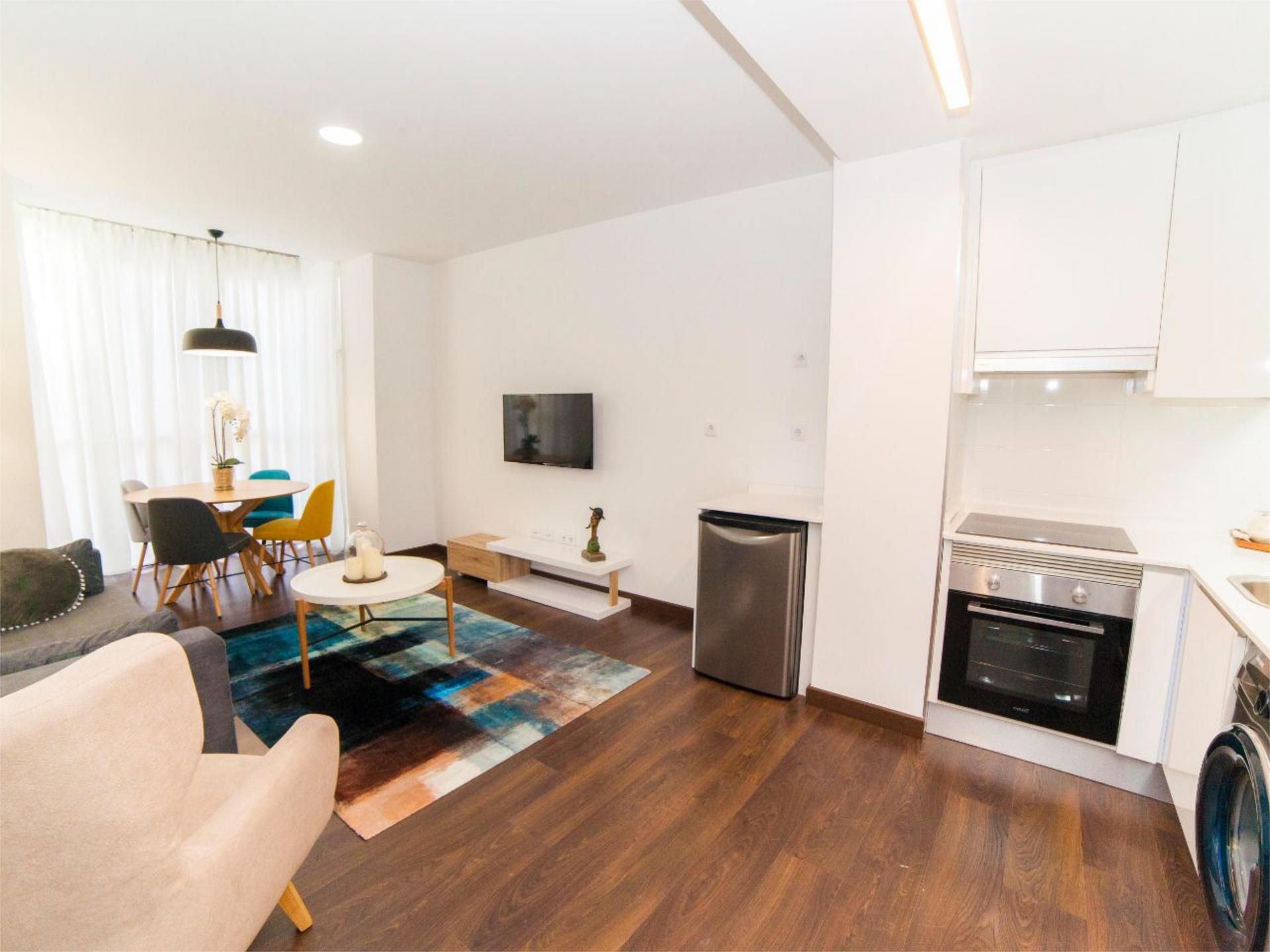 Sala d'estar de Pis de lloguer en  Valencia Capital amb Aire condicionat, Calefacció i Parquet