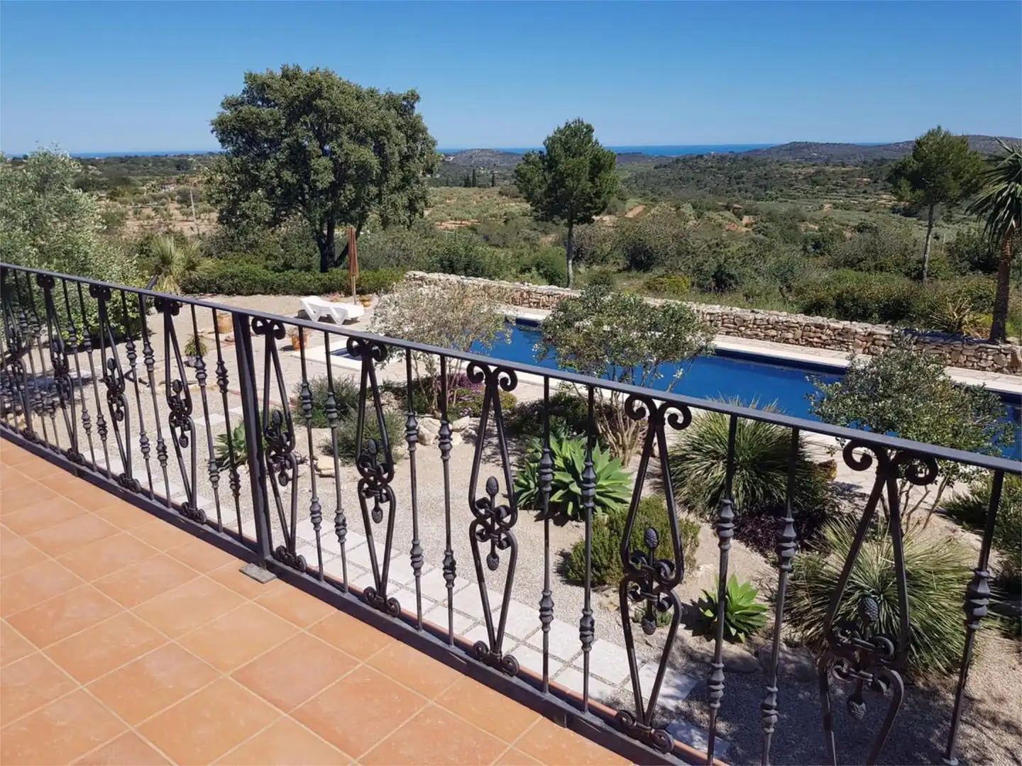Casa o chalet en venta en Carrer Fray Salvador, 1, Cervera del Maestre Terraza de Casa o chalet en venta en Cervera del Maestre con Aire acondicionado, Calefacción y Jardín privado