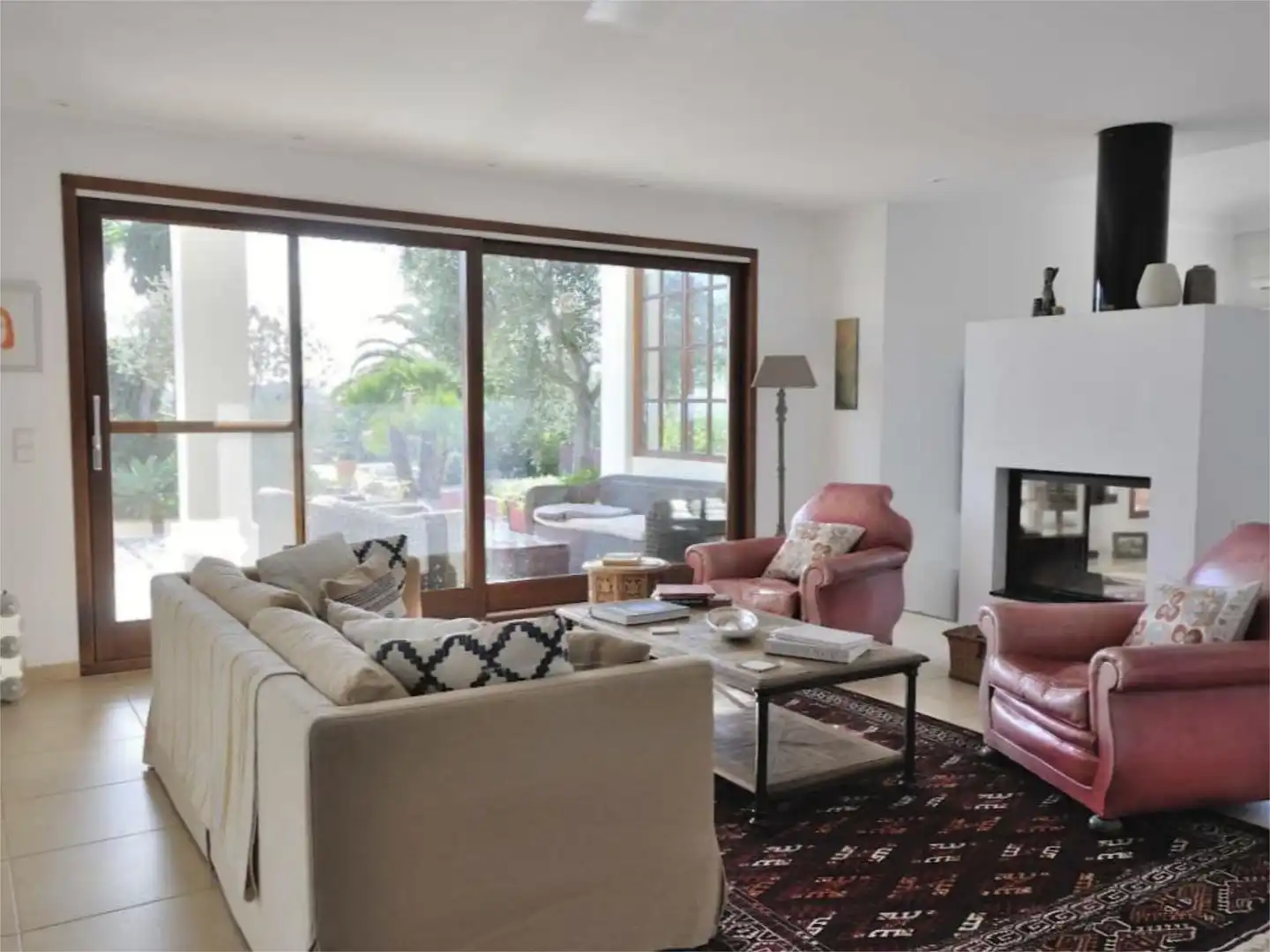 Casa o chalet en venta en Carrer Fray Salvador, 1, Cervera del Maestre Sala de estar de Casa o chalet en venta en Cervera del Maestre con Aire acondicionado, Calefacción y Jardín privado