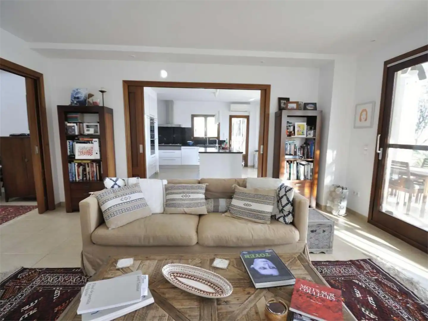 Casa o chalet en venta en Carrer Fray Salvador, 1, Cervera del Maestre Sala de estar de Casa o chalet en venta en Cervera del Maestre con Aire acondicionado, Calefacción y Jardín privado