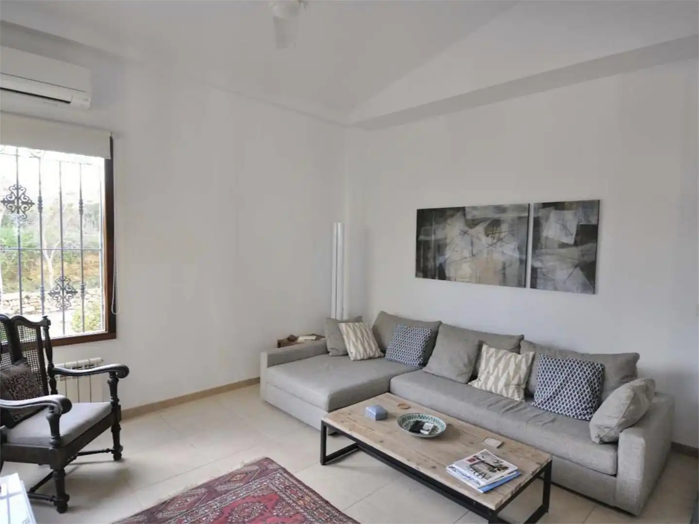 Casa o chalet en venta en Carrer Fray Salvador, 1, Cervera del Maestre Sala de estar de Casa o chalet en venta en Cervera del Maestre con Aire acondicionado, Calefacción y Jardín privado