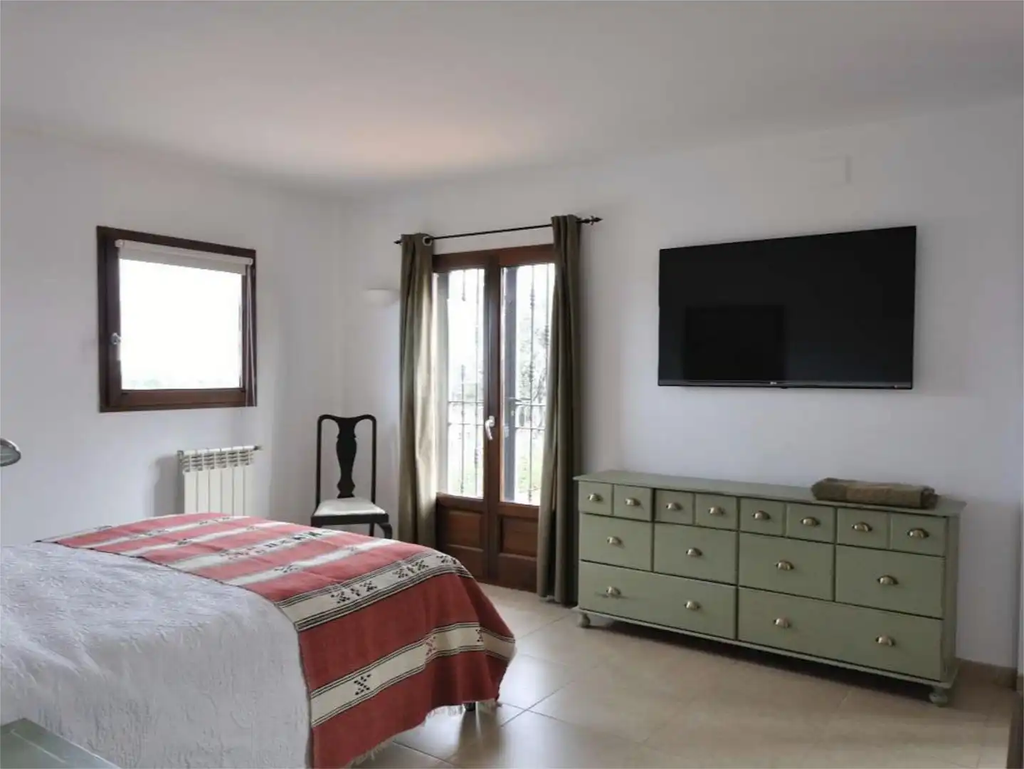 Casa o chalet en venta en Carrer Fray Salvador, 1, Cervera del Maestre Habitación de Casa o chalet en venta en Cervera del Maestre con Aire acondicionado, Calefacción y Jardín privado