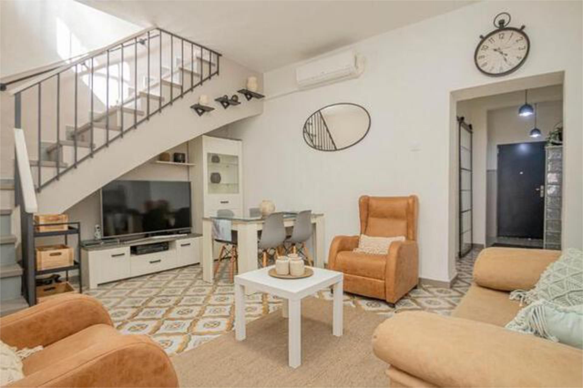Sala d'estar de Casa o xalet de lloguer en Mairena del Aljarafe amb Terrassa