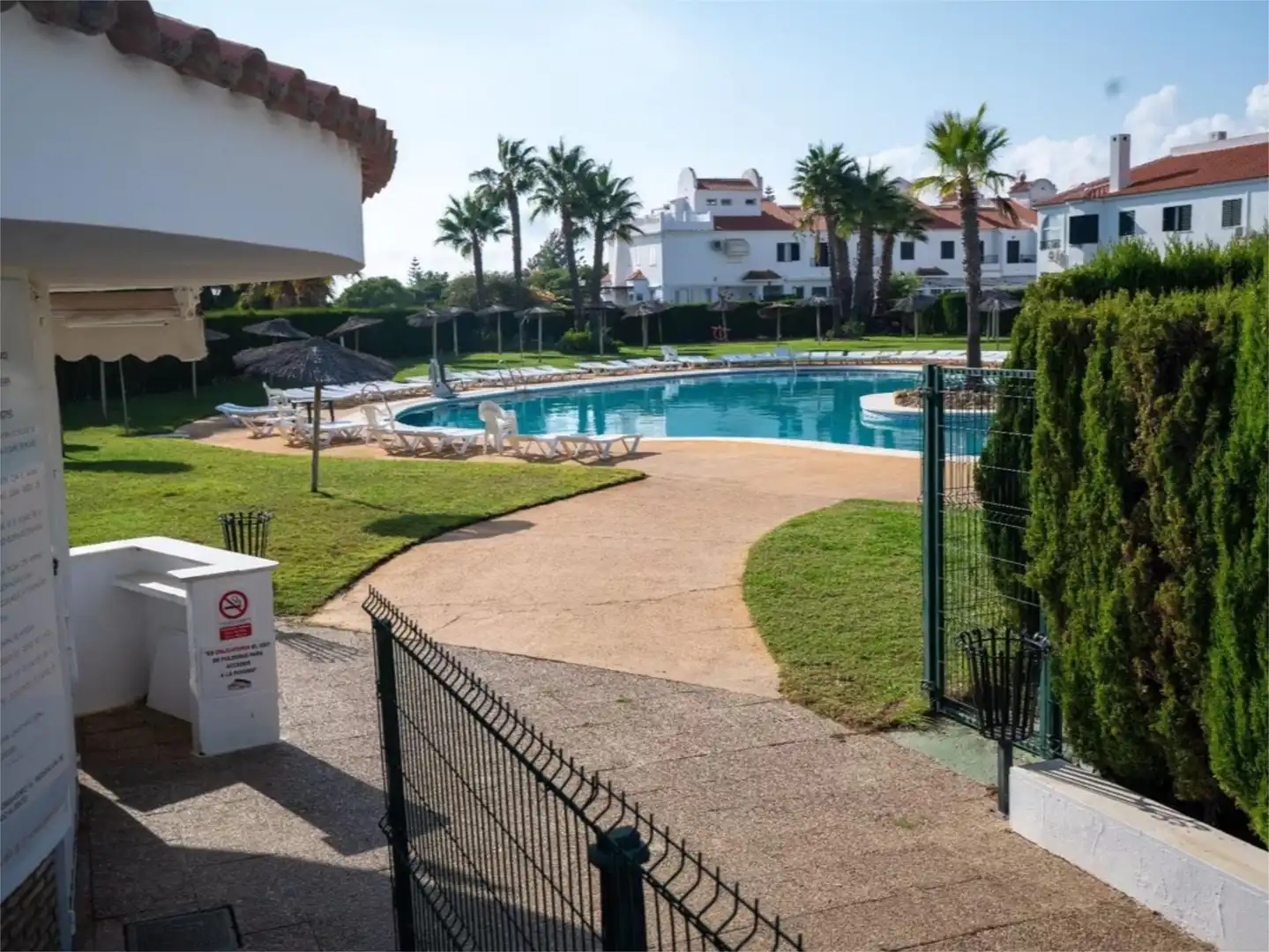 Swimming pool of Flat for rent in El Rompido  with Heating, Private garden and Terrace