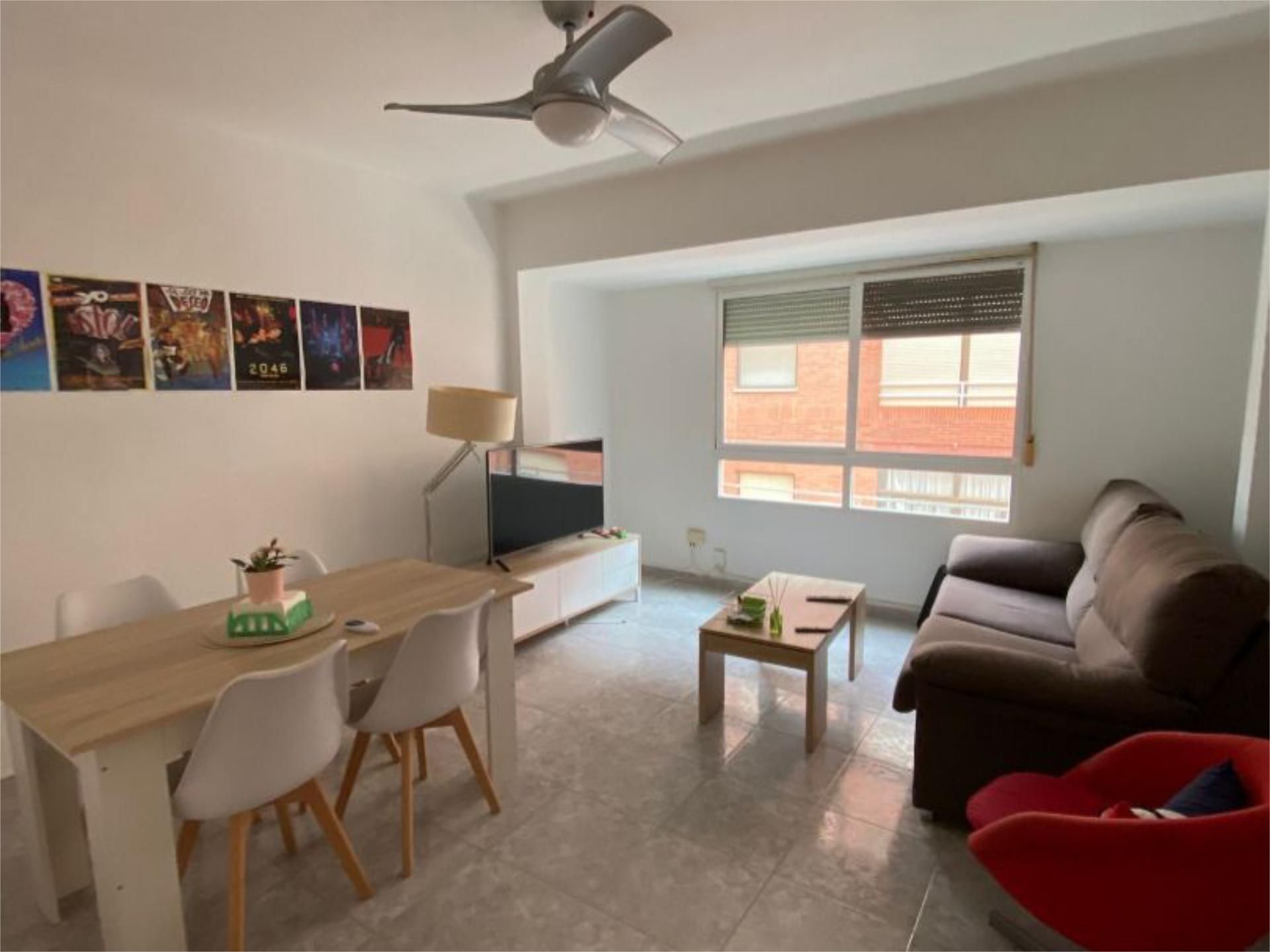 Sala de estar de Piso para compartir en Castellón de la Plana / Castelló de la Plana con Aire acondicionado, Calefacción y Parquet