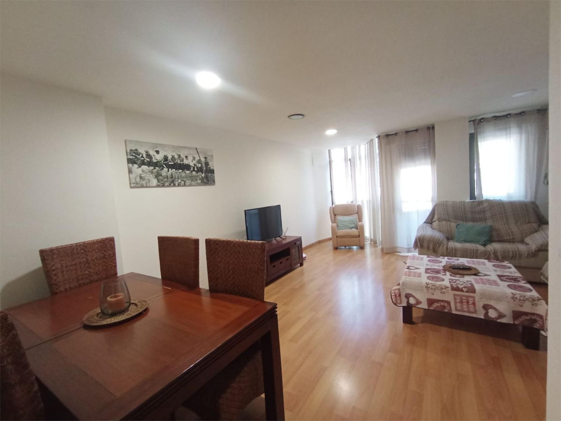 Pis per a compartir a Avenida Reina Victoria Eugenia, 6, Alameda