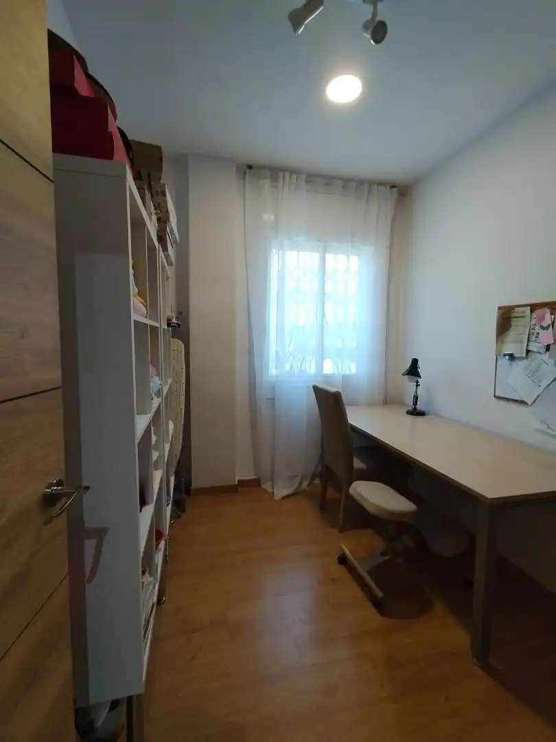 Dormitori de Pis en venda en Tarragona amb Aire condicionat, Calefacció i Parquet