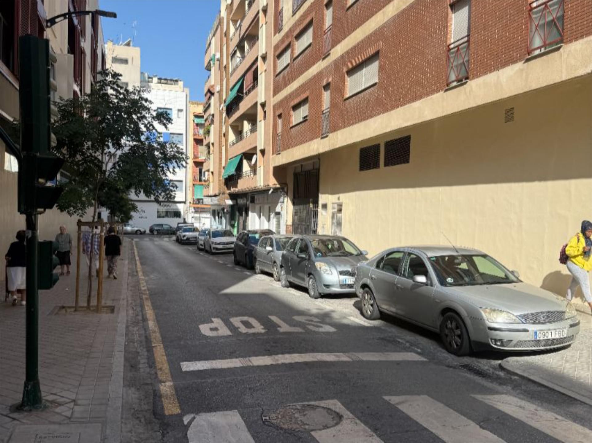 Vista exterior de Garatge de lloguer en  Granada Capital
