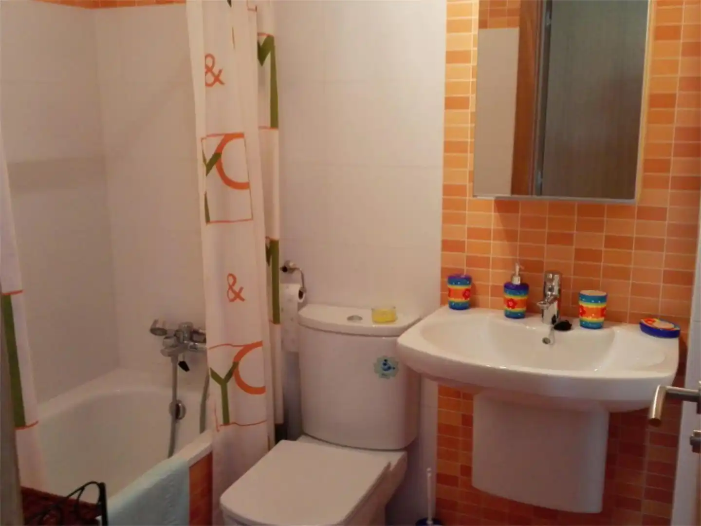 Badezimmer von Wohnung zur Miete in Foz mit Privatgarten, Parkett und Terrasse