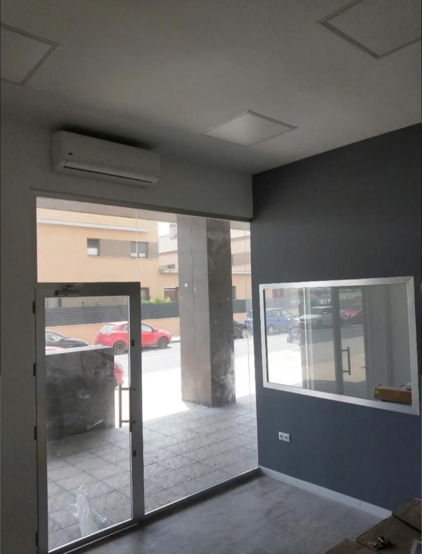 Local de lloguer en  Huelva Capital amb Aire condicionat i Calefacció
