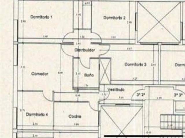 Piso en Venta en Carrer de Violant d'Hongria Reina d'Aragó, 130 en Sants