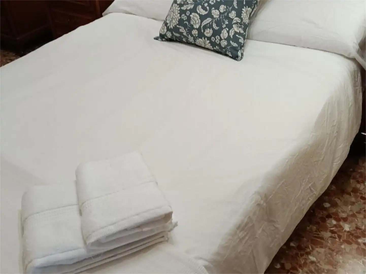 Room in Carrera de la Fonteta de Sant Lluís, 38, En Corts - Doctor Waksman
