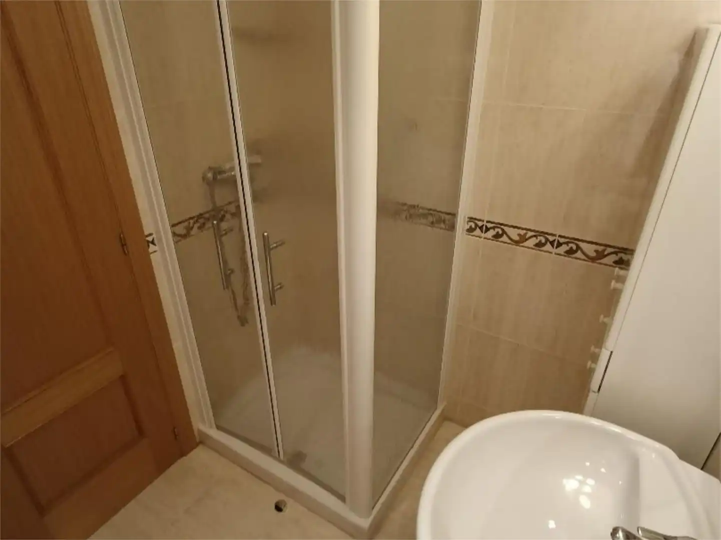 Room in Carrera de la Fonteta de Sant Lluís, 38, En Corts - Doctor Waksman