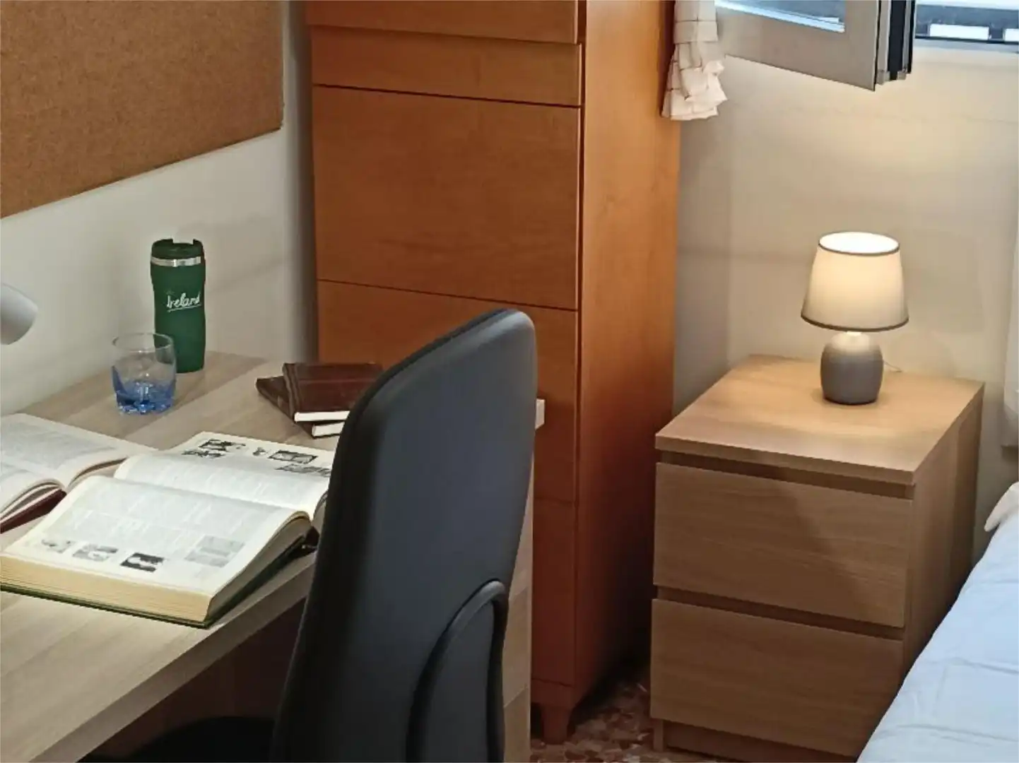 Room in Carrera de la Fonteta de Sant Lluís, 38, En Corts - Doctor Waksman