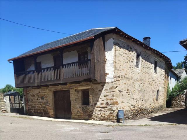 Piso en Venta en Calle Libertad, 34A en Truchas