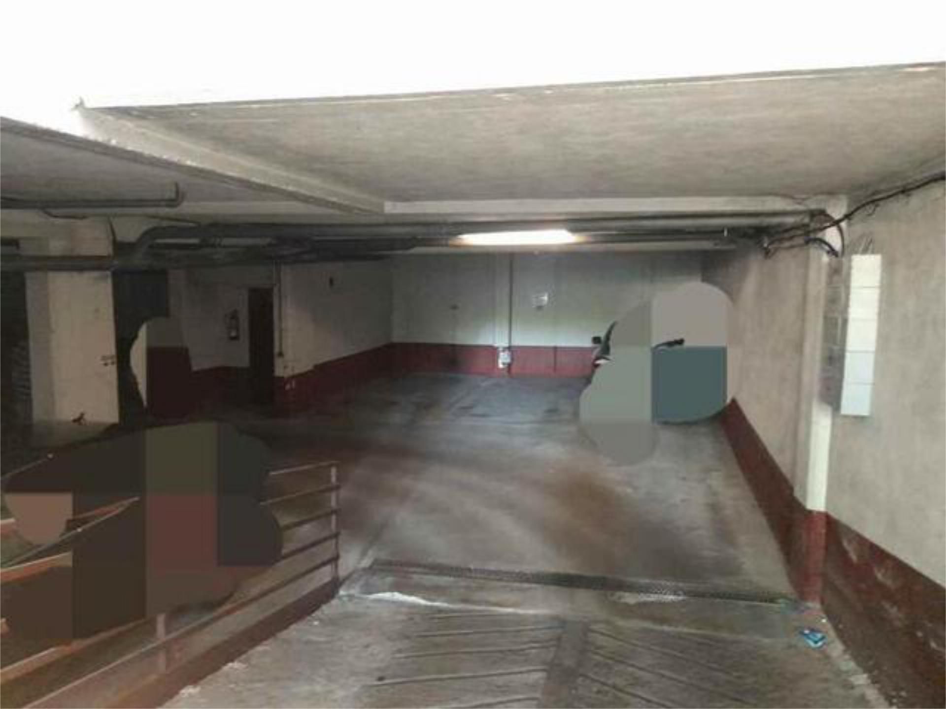 Garage to rent in Vitoria - Gasteiz