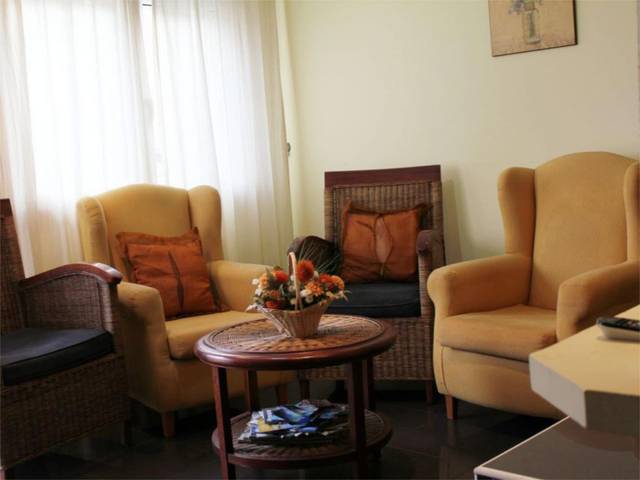 Piso en Alquiler en Rúa Oriente, 11 en Sanxenxo pueblo