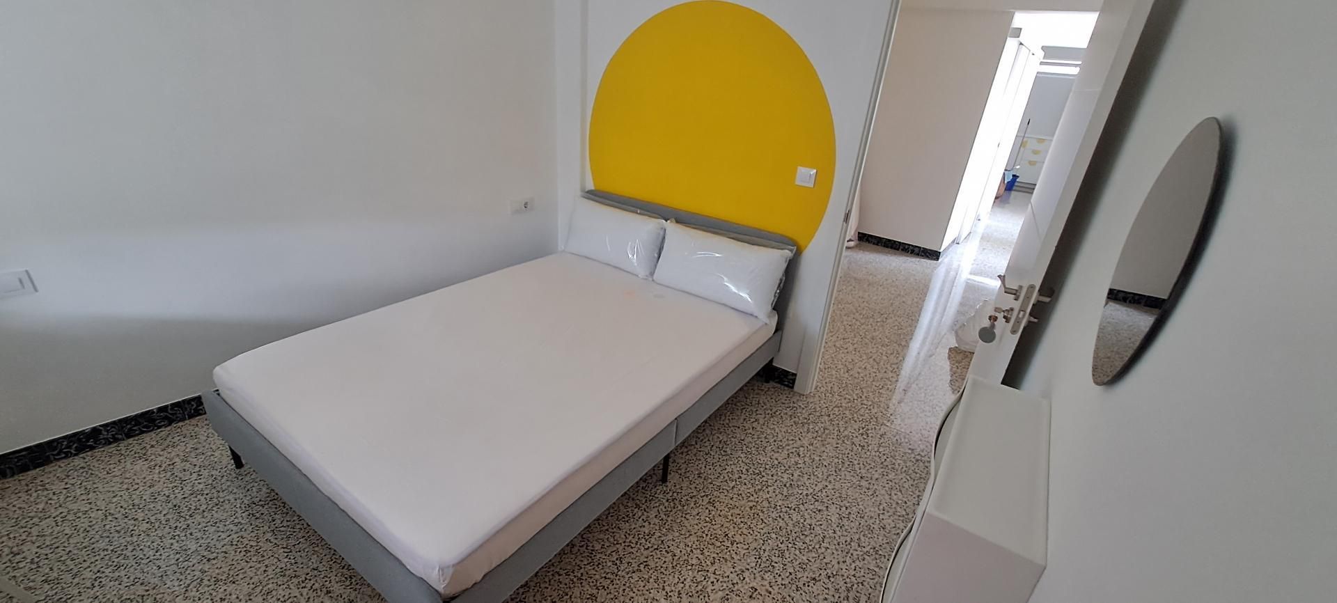 Bedroom of Flat to share in Vigo   with Furnished, Oven and Washing machine