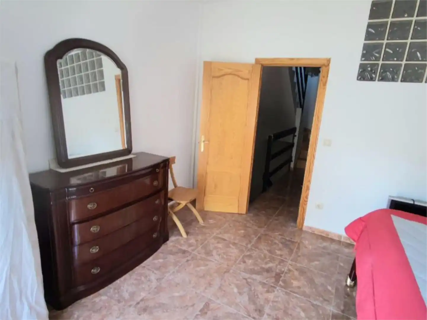 Casa adosada en venda en Burgohondo amb Calefacció, Terrassa i Traster