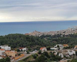 Vista exterior de Casa o xalet en venda en Sitges amb Calefacció, Jardí privat i Terrassa