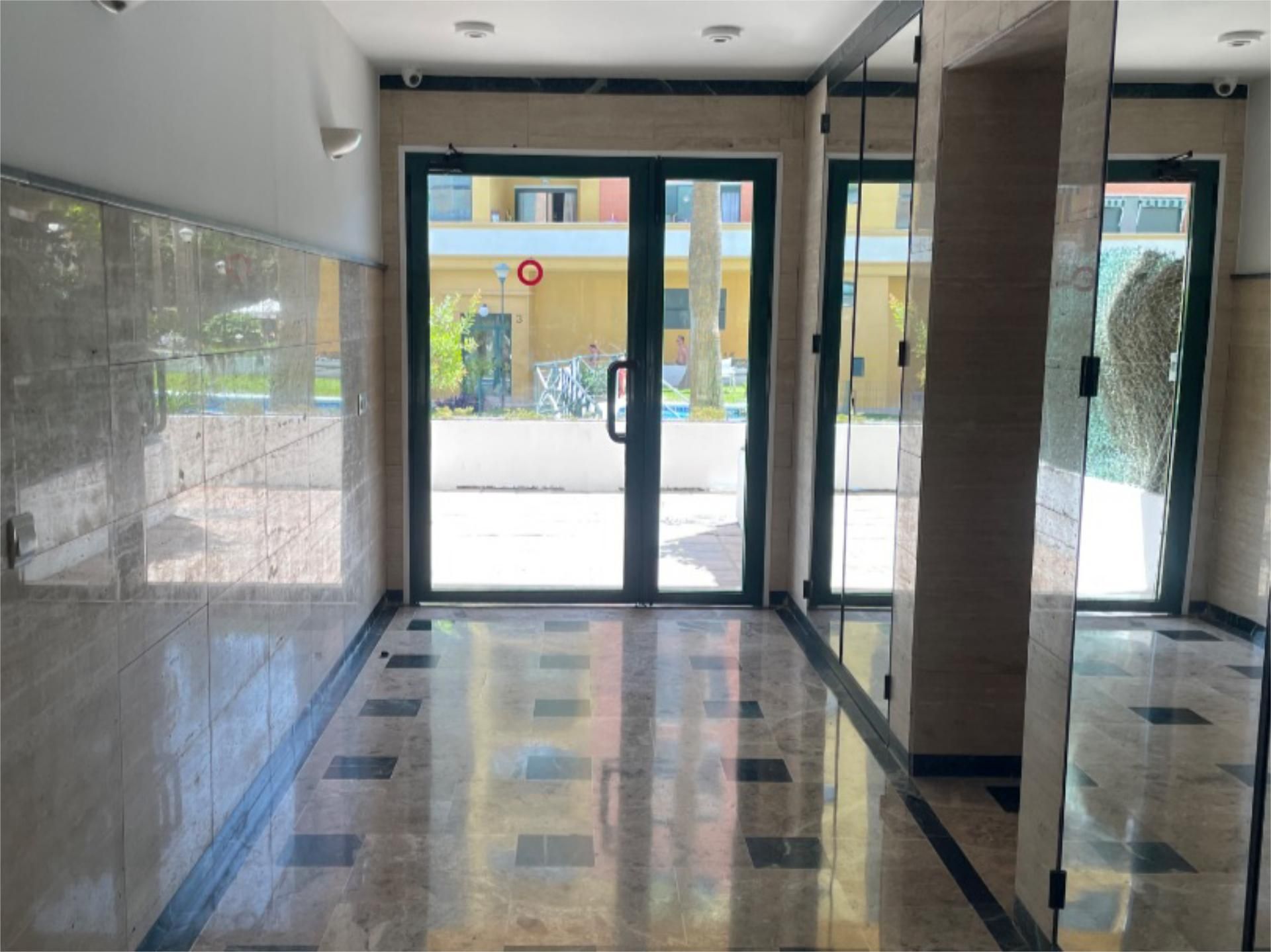 Flat to rent in Torremolinos  with Air Conditioner, Terrace and Swimming Pool
