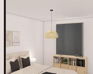 Bedroom of Flat for sale in  Madrid Capital