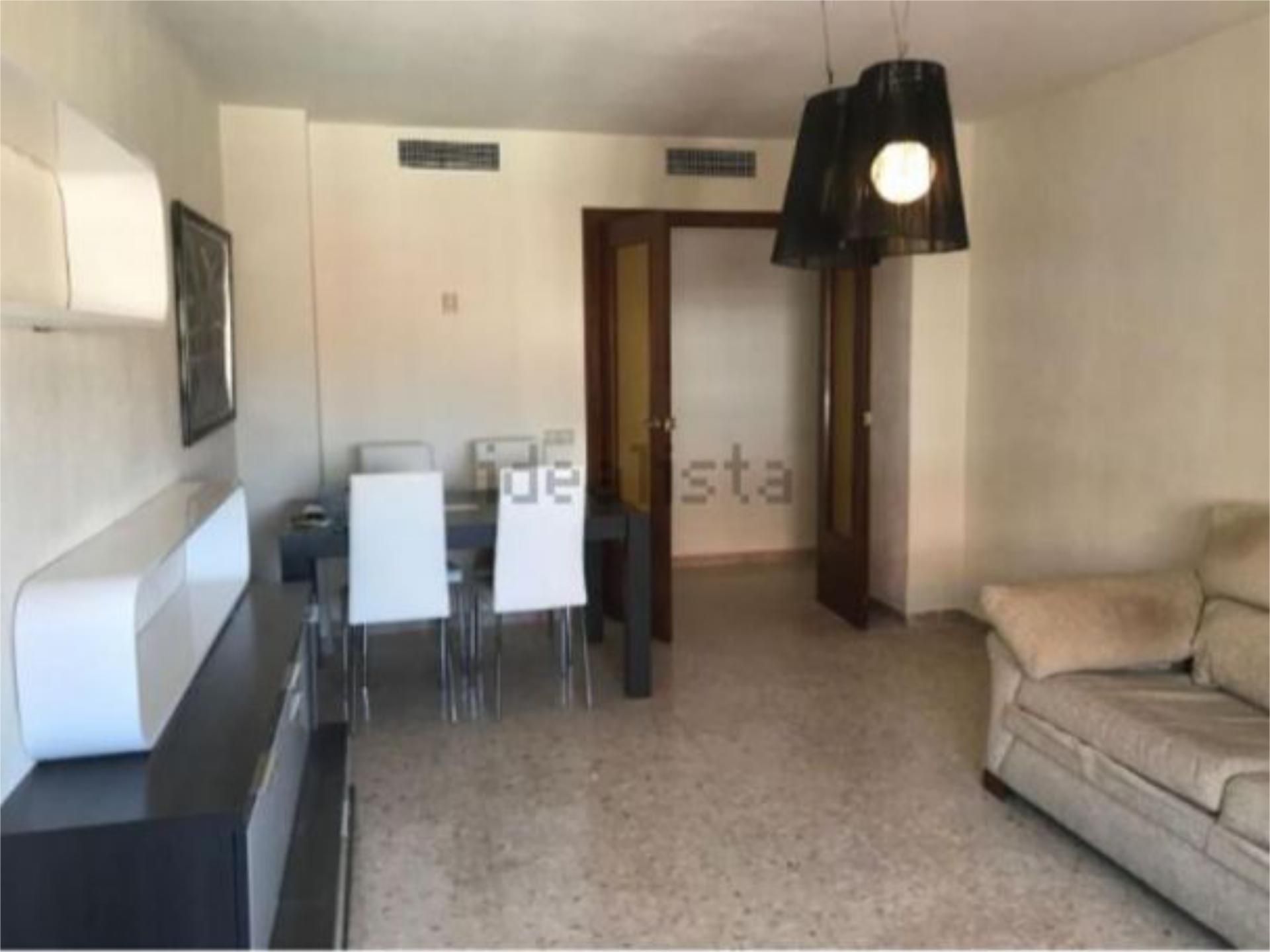 Living room of Flat to rent in  Murcia Capital  with Air Conditioner, Heating and Furnished