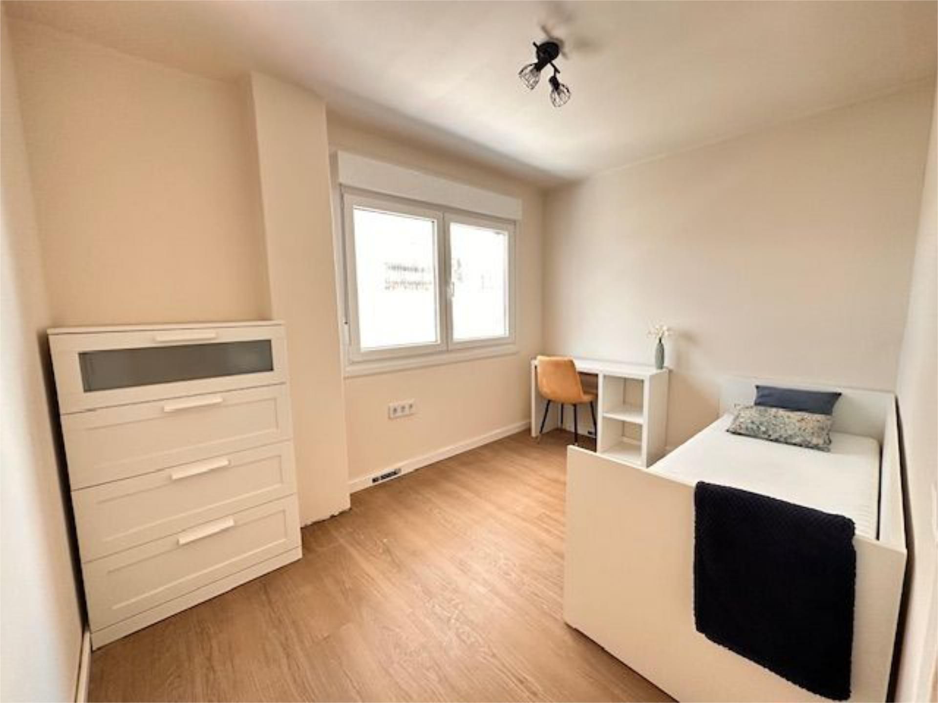 Bedroom of Flat to share in Vigo   with Terrace