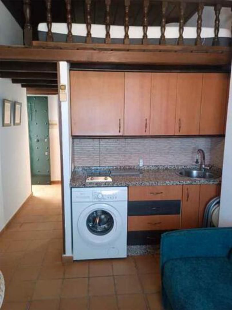 Cuina de Apartament de lloguer en Almonte amb Calefacció i Moblat