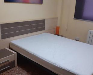Bedroom of Flat to share in  Valencia Capital  with Air Conditioner, Heating and Furnished