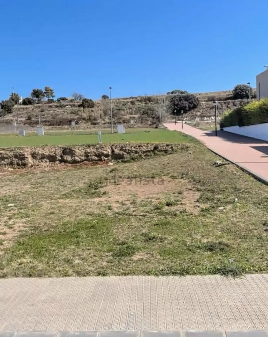 Land for sale in Gironella