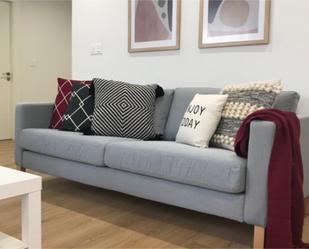 Sala d'estar de Pis en venda en Salamanca Capital amb Terrassa, Piscina i Balcó