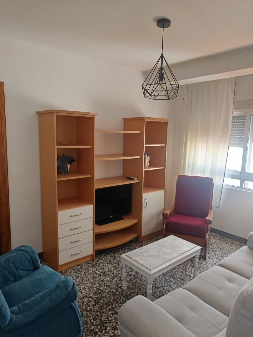 Dormitori de Pis de lloguer en  Almería Capital amb Aire condicionat, Terrassa i Balcó