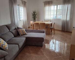 Sala d'estar de Casa adosada en venda en Albalat de la Ribera amb Aire condicionat, Terrassa i Traster
