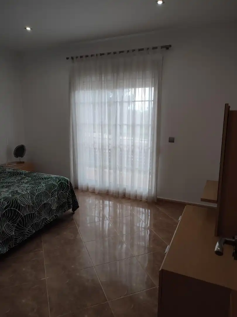 Schlafzimmer von Einfamilien-Reihenhaus zum Verkauf in Albalat de la Ribera mit Klimaanlage, Terrasse und Balkon