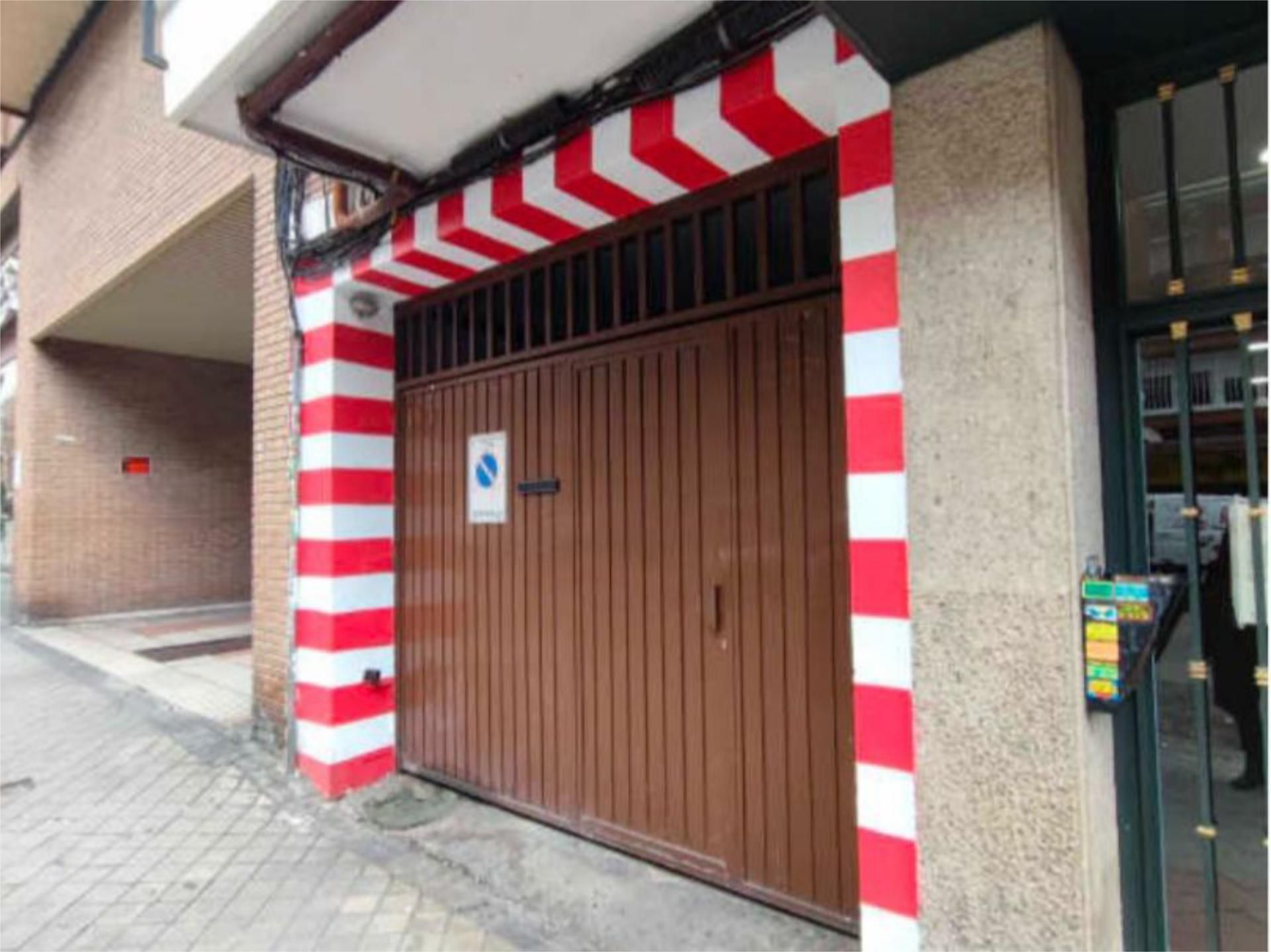 Exterior view of Garage to rent in  Madrid Capital