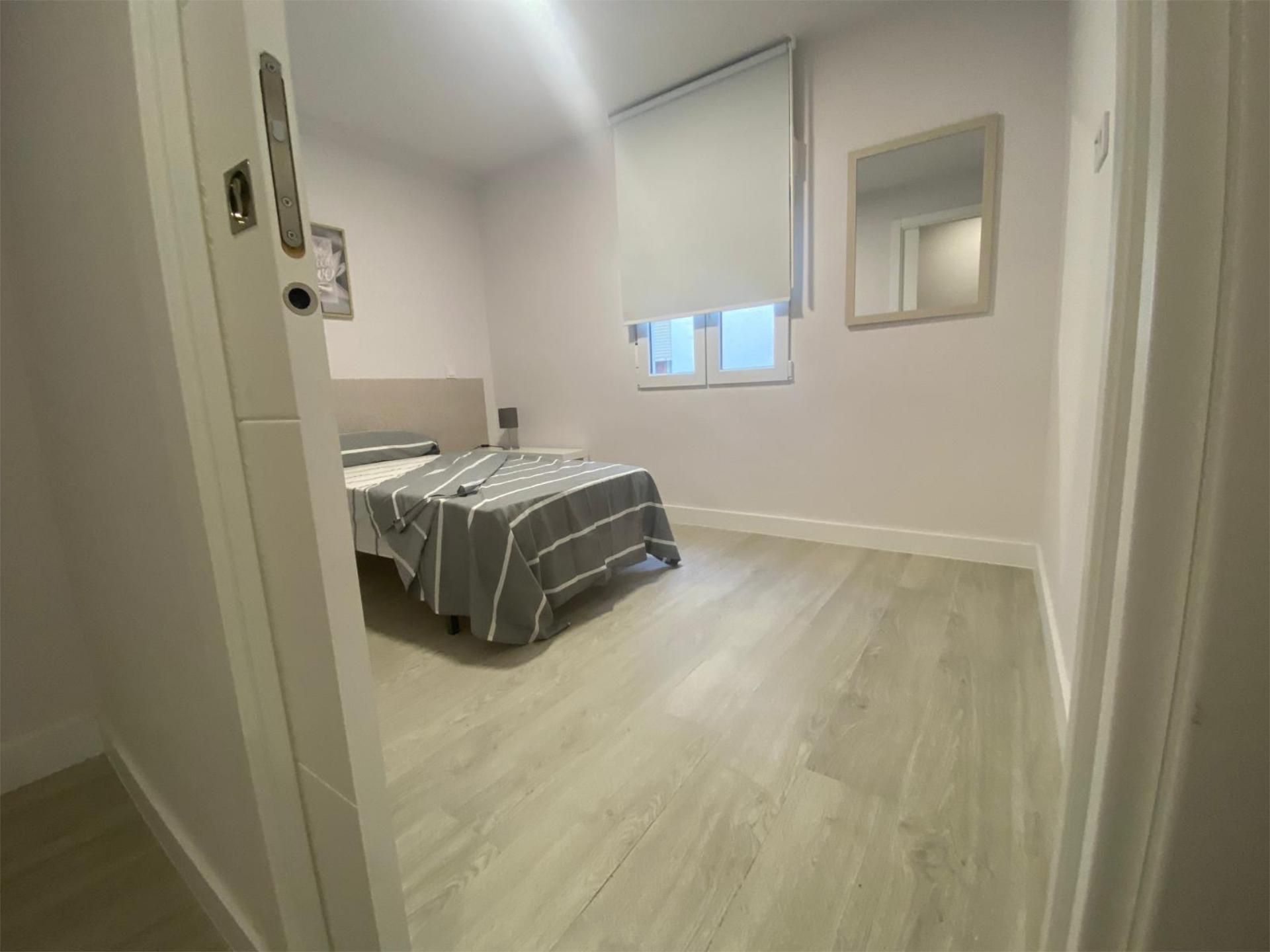 Bedroom of Flat to share in Alcalá de Henares  with Terrace, Furnished and Washing machine